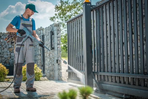 Best Sidewalk and Walkway Cleaning  in Bellflower, CA